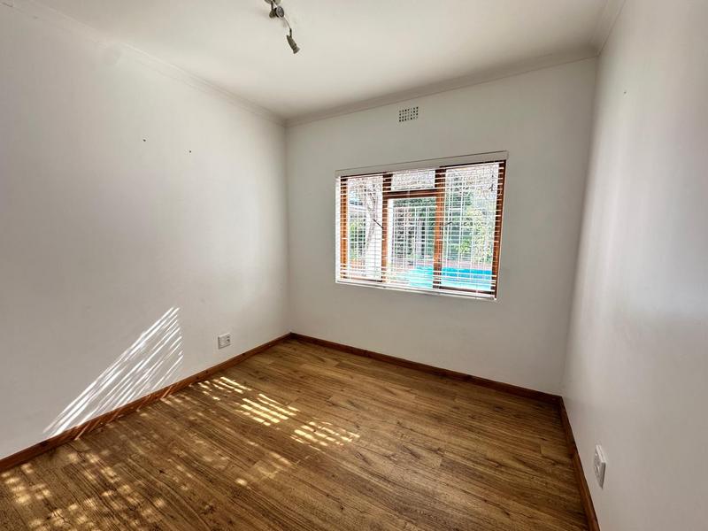 5 Bedroom Property for Sale in Bergvliet Western Cape